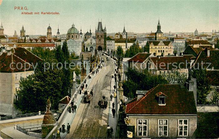 Prag  Prahy Prague Altstadt mit Karlsbruecke
