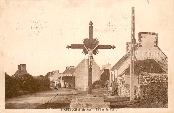 Plouezoch 29 Finistere Le bas du Bourg