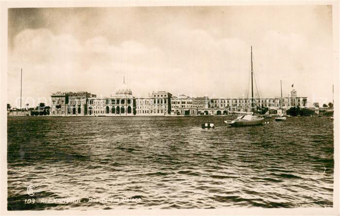 Alexandria  Alexandrie Aegypten Ras El Tin Palace Ansicht vom Meer aus