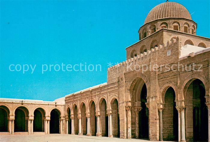 Kairouan Qairawan Tunesie Moschee Aussenansicht des Gebetsraumes Exterieur de la