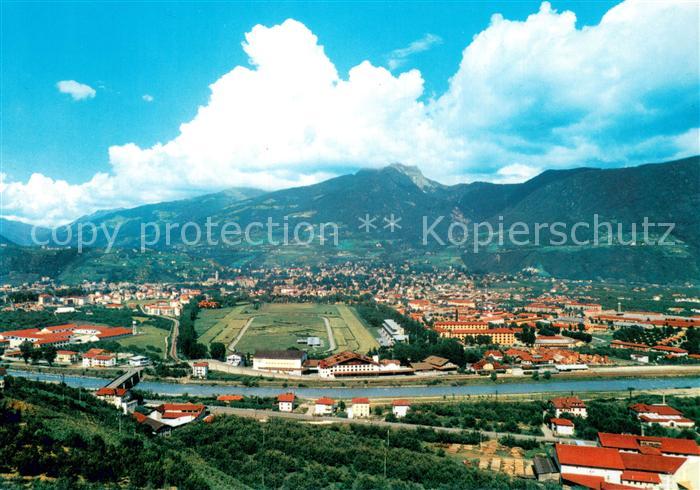 Meran Merano Panorama mit Rennbahn