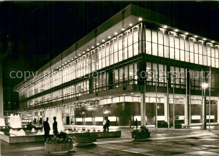 Dresden Elbe Kulturpalast am Altmarkt