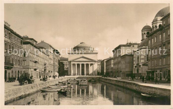 Trieste IT Canal Grande e Chiesa di S. Antonio