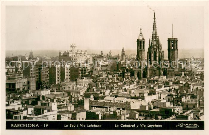 Barcelona Cataluna La Catedral y Via Layetana