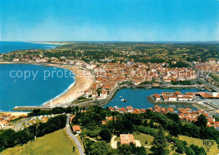 Saint-Jean-de-Luz Vue generale aerienne avec le Port et la Plage