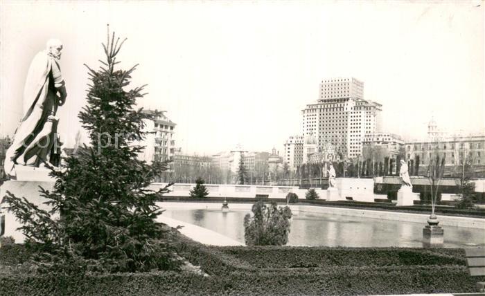 Madrid Spain Jardines de Palacio y Edificio de la Plaza de Espana