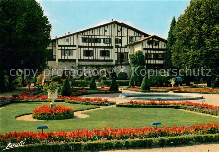 Cambo-les-Bains 64 Arnaga la demeure d Edmond Rostand Parc