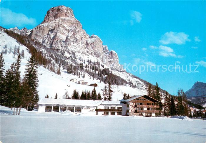 Corvara Pustertal Suedtirol IT Hotel Salvan Hochgadertal Winterlandschaft Dolomi