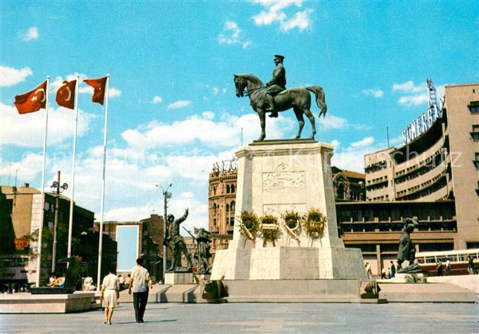 Ankara Ulus Meydan ve Atatuerk Aniti