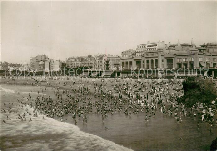 Biarritz Pyrenees Atlantiques La Grande Plage et le Casino
