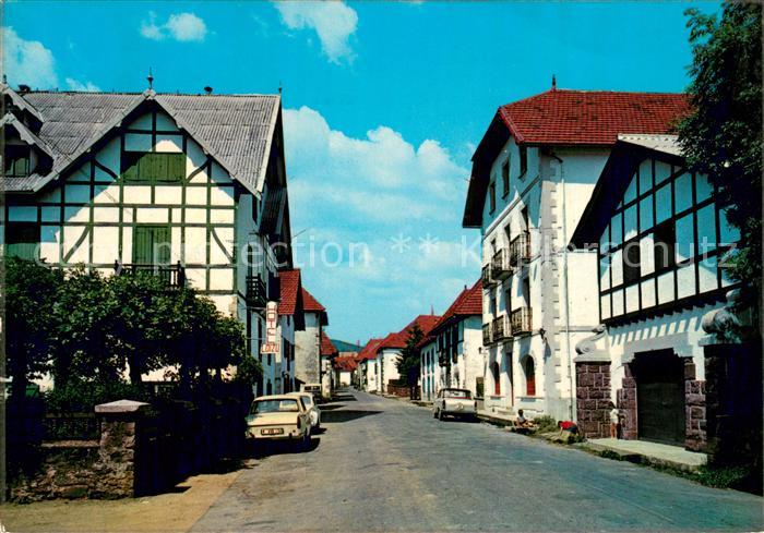 Burguete Pirineo-Navarro Pamplona Navarra ES Hotel Loizu y carretera de Francia