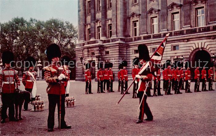 Leibgarde Wache Life Guards Buckingham Palace London