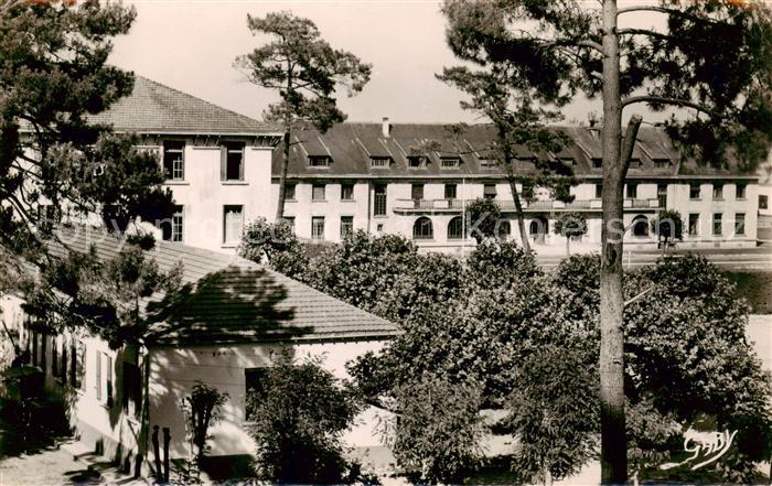 Hourtin  Plage 33 Contaut-Hourtin C.F.M. Le Carre des Off