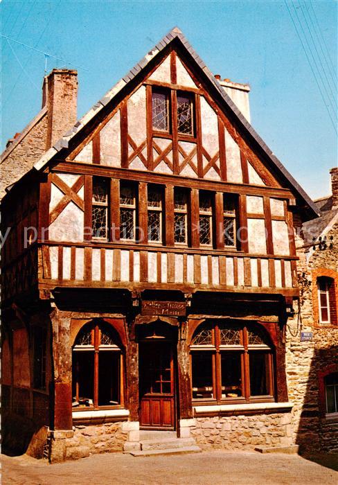 Treguier Cotes d Armor La Maison du Tisserand Fachwerkstil