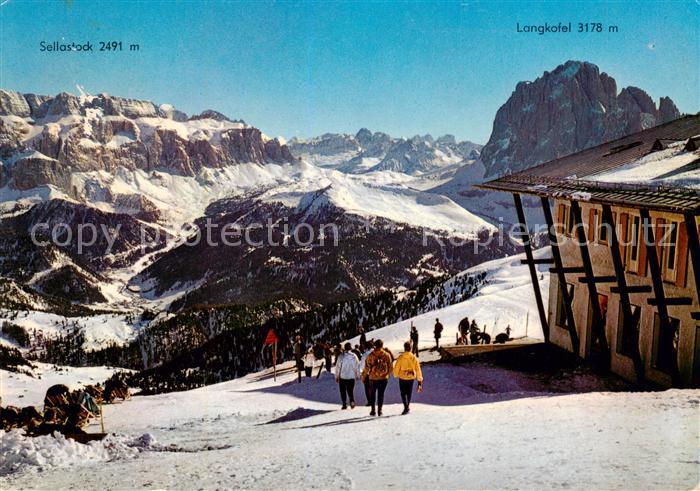 Groedental Suedtirol IT Stazione funivia Seceda Val Gardena Sellastock Langkofel