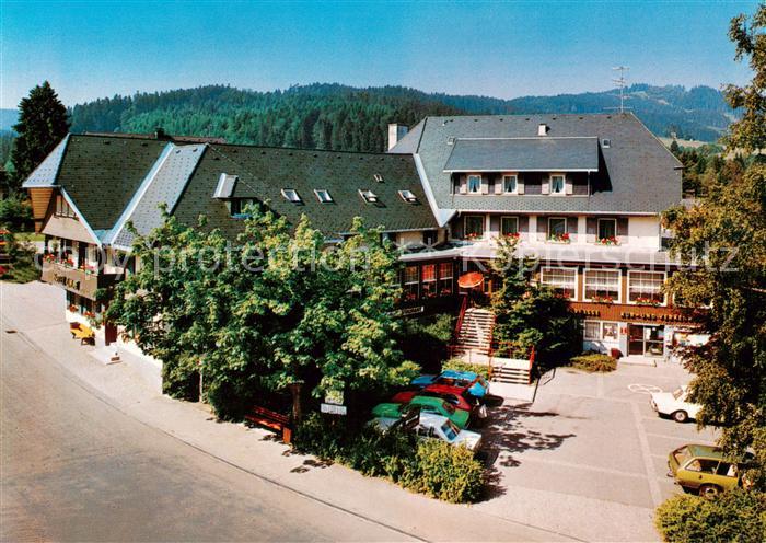 Hinterzarten Breisgau-Hochschwarzwald BW Hotel Linde Hoehenluftkurort Winterspor