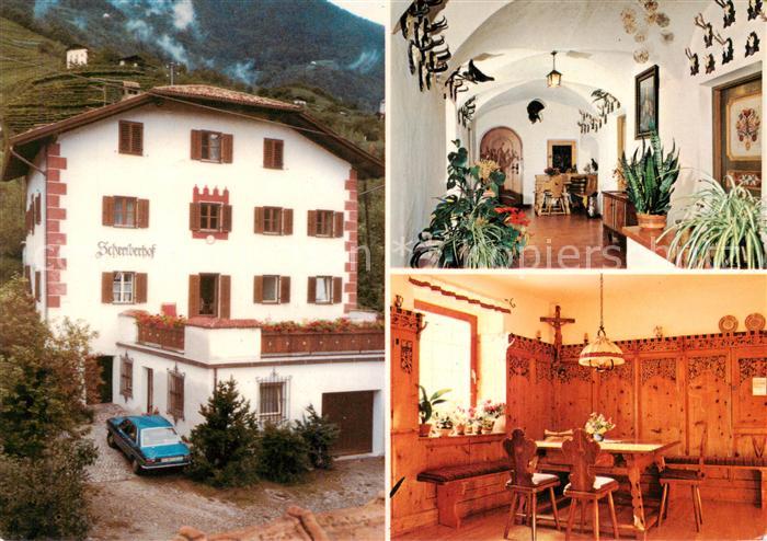 Tscherms Suedtirol IT Schreiberhof Hotel Flur Gaststube