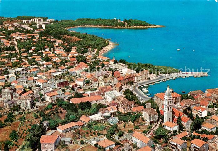 Supetar Croatia Kuestenort Hafen