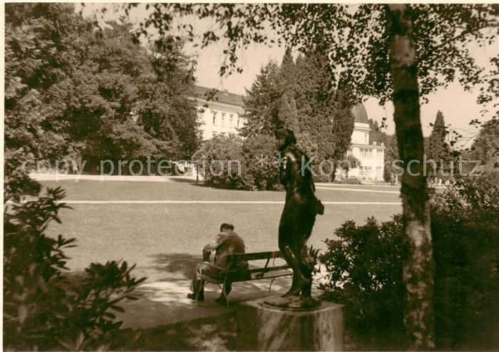 Bad Wildungen Kurhotel Parkanlagen Statue