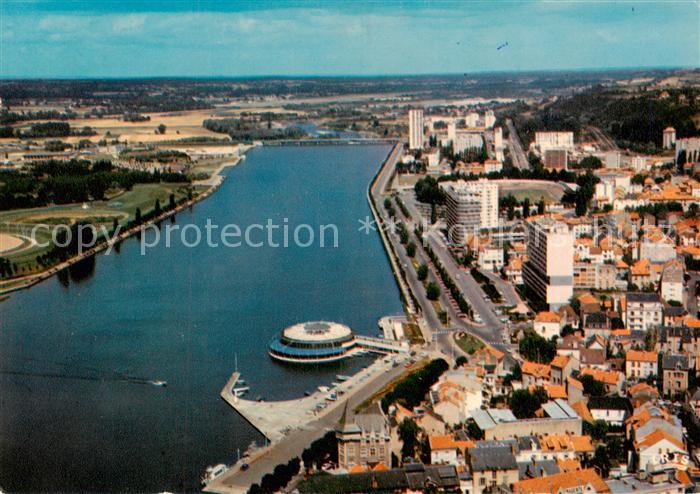 Vichy 03 Allier Vue aérienne sur le lac d Allier et la Rotonde du lac