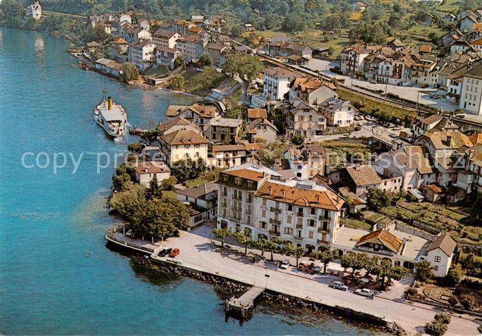 Saint-Gingolph Haute Savoie Passage du bateau vue aérienne