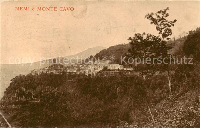 Nemi Roma IT e Monte Cavo