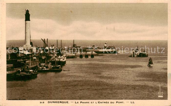 Dunkerque Duenkirchen Le Phare et l Entree du Port