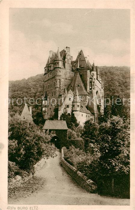 Burg Eltz Gesamtansicht