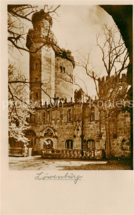 Wilhelmshoehe Kassel Loewenburg Burghof