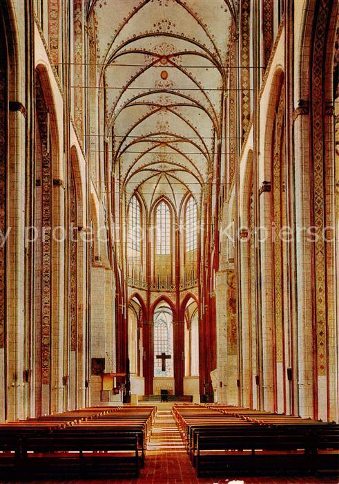 LueBECK  CITY Marienkirche Mittelschiff Innenansicht