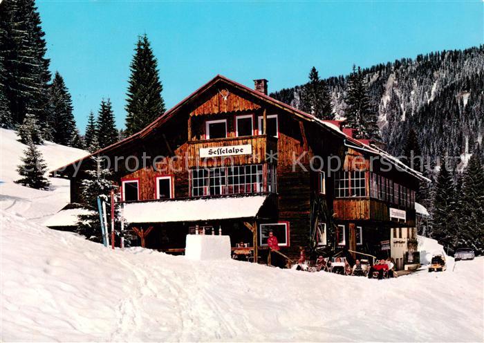 Tiefenbach Oberstdorf Alpengasthof Sesselalpe im Winter Wintersportplatz Allgaeu