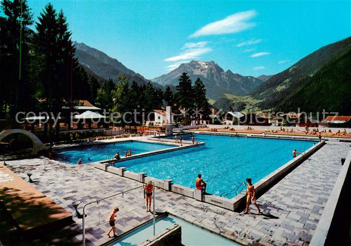 Mayrhofen Zillertal AT Waldschwimmbad gegen Gruenberg Zillertaler Alpen