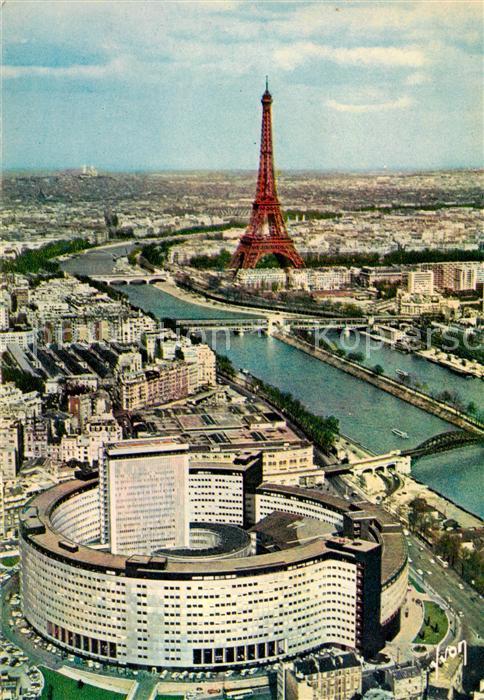 Paris 75 Maison Radio France la Seine et la Tour Eiffel Collection Couleurs et L