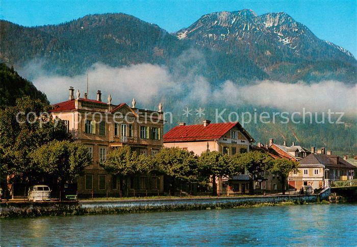 Bad Ischl Salzkammergut AT Léhar Villa im Hintergrund Katrin Salzk