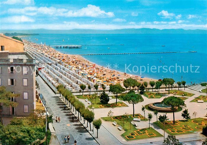 Grado Gorizia IT Veduta della spiaggia