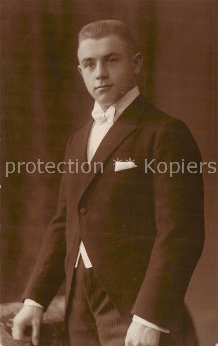 Esslingen  Neckar Fritz Moessner Portrait