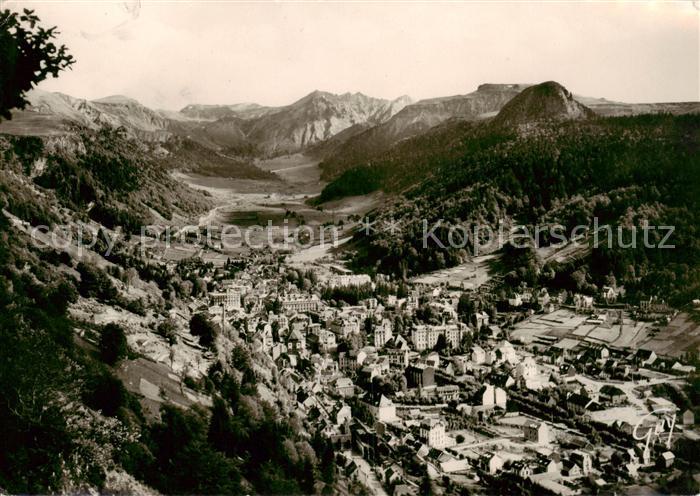 Mont-Dore-les-Bains 63 Puy-de-Dome Vue generale de la ville Au centre le puy de