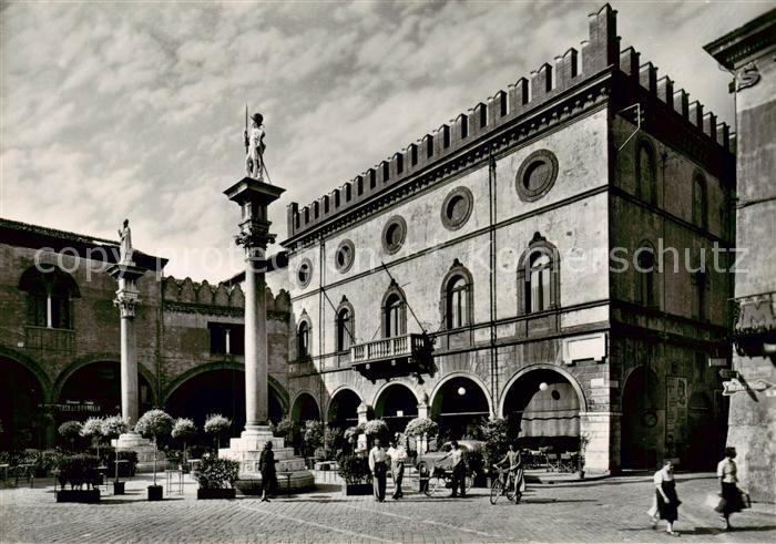 Ravenna IT Piazza del Popolo
