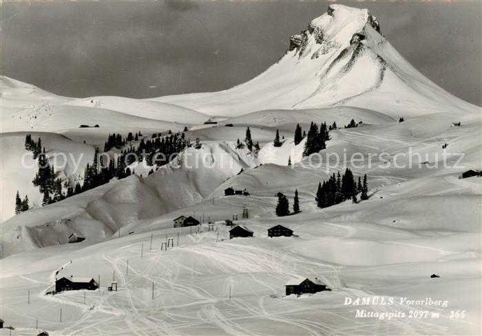 Damuels Vorarlberg AT Winterpanorama mit Mittagspitz