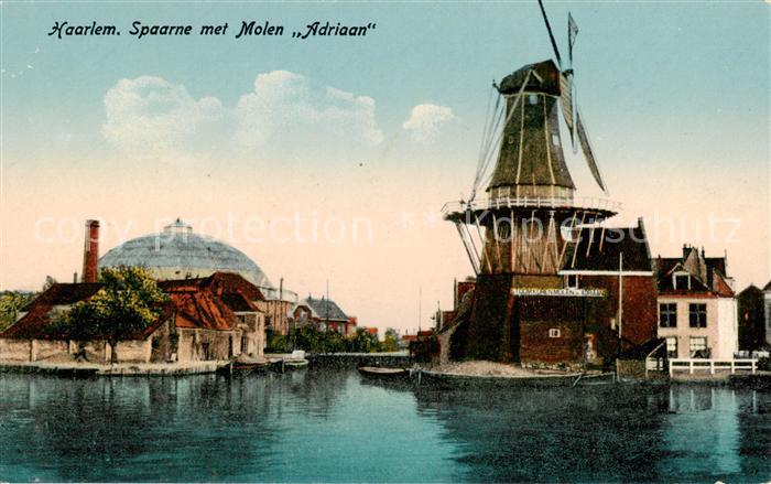 Haarlem NL Spaarne met Molen Adriaan