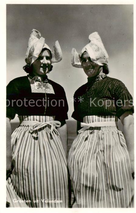 Volendam Trachtenfrauen