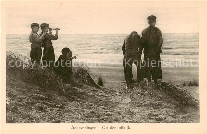 Scheveningen NL Op den uitkijk
