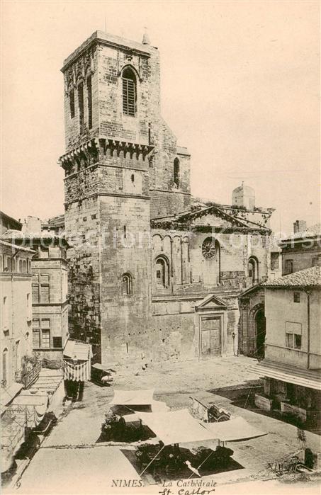 Nimes 30 La Cathedrale