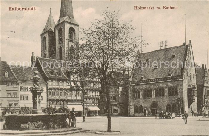 Halberstadt Holzmarkt mit Rathaus