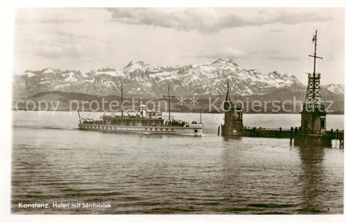 Dampfer Binnenschifffahrt Konstanz Hafen mit Saentisblick
