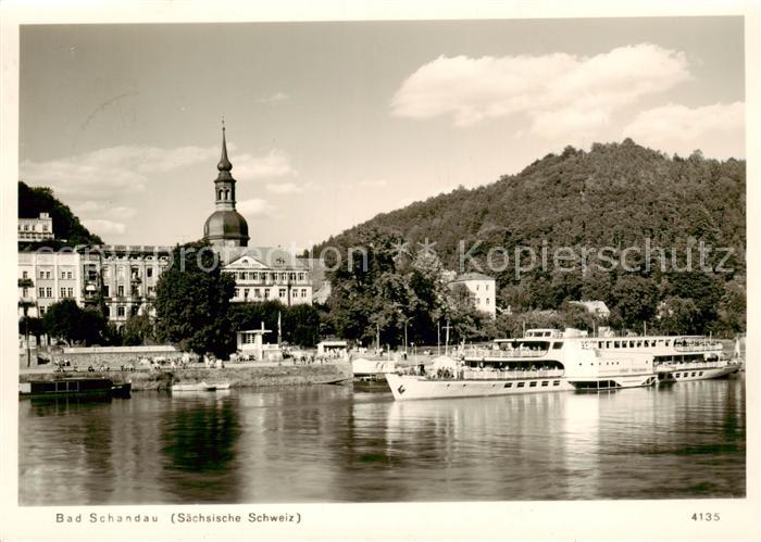 Dampfer Seitenrad Bad Schandau Saechsische Schweiz