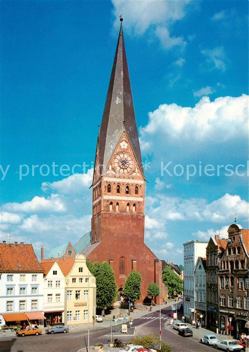 LueNEBURG  CITY St. Johanniskirche im Vordergrund der Sand
