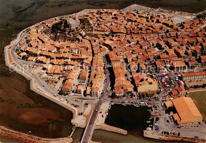 Gruissan 11 Aude Vue aérienne du village