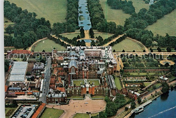 Middlesex Hampton Court Palace Air view