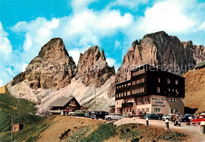 Passo di Sella Rifugio Maria Flora Col Sassolungo